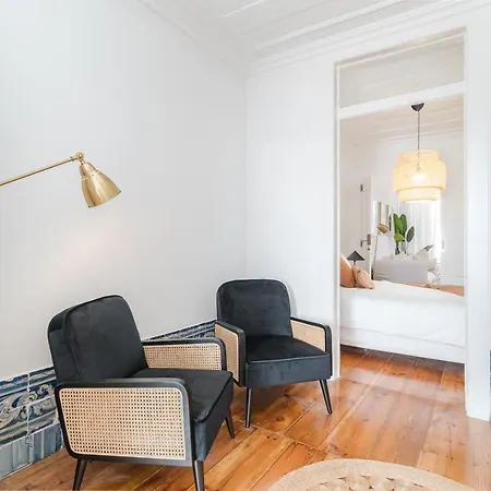 Casa Boma - Typical And Spacious - Lapa Ii * Lisboa