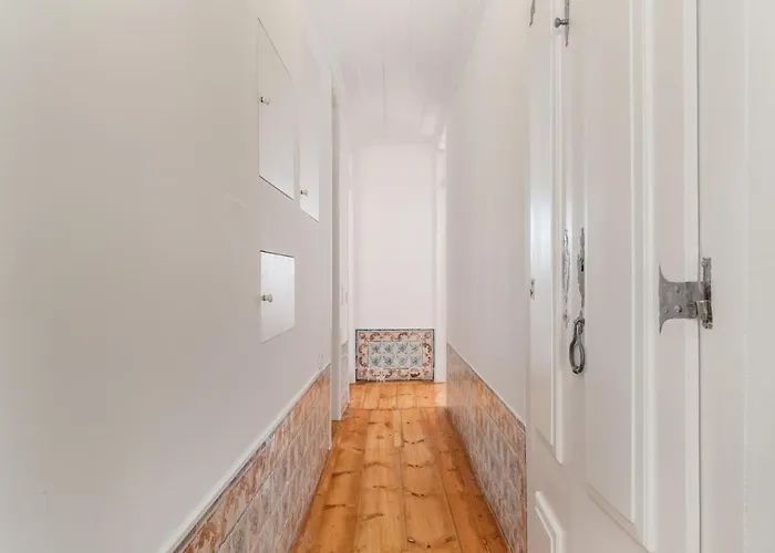 דירה Casa Boma - Typical And Spacious - Lapa Ii ליסבון