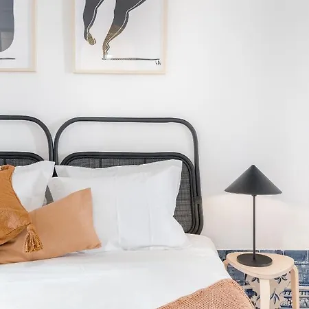 Casa Boma - Typical And Spacious - Lapa Ii Lisbon